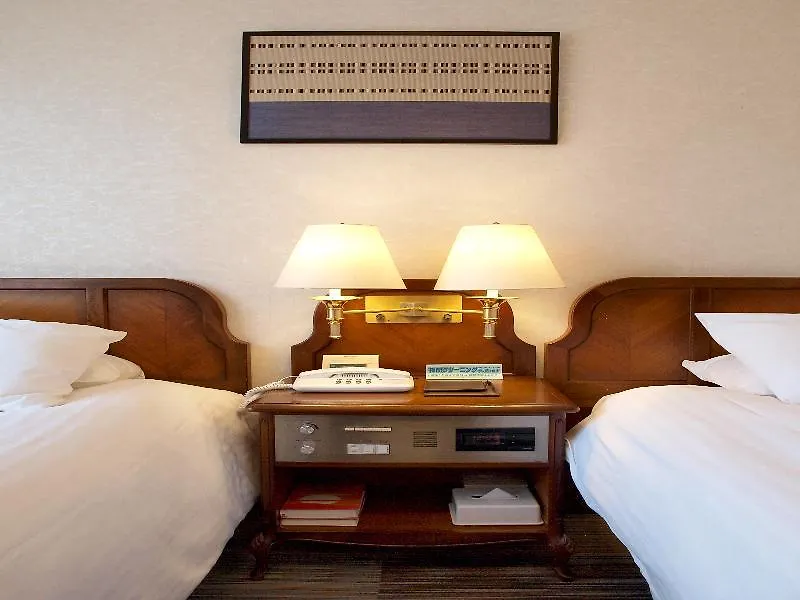 Hotel Claiton Shin-Osaca 3*, Osaca