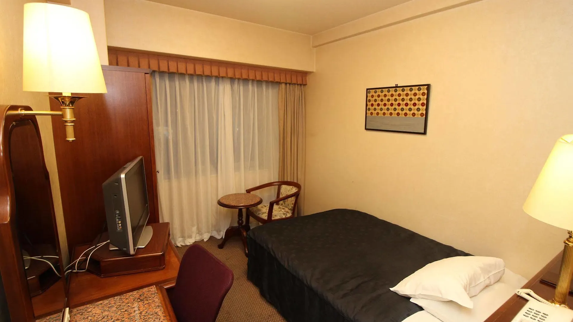 Hotel Claiton Shin-Osaca